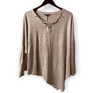 💫4/30 GEORGE Oatmeal Asymmetrical Hem Lace Up Top